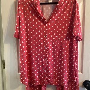 Drapers And Damons Size PL Pink And White Polka Dot Pj Top And Capri Bottom.